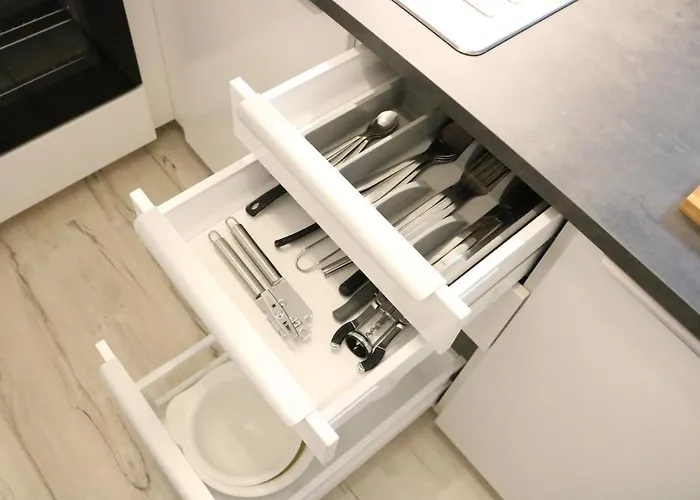 Im Zentrum Von Langenhagen Mit Netflix Und Tiefgarage